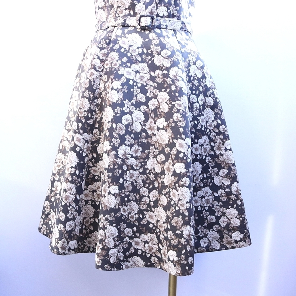 Gorgeous GAL MEETS GLAM Size 8 Elle Duchess Satin Cocktail Dress Floral Prints - Picture 3 of 11
